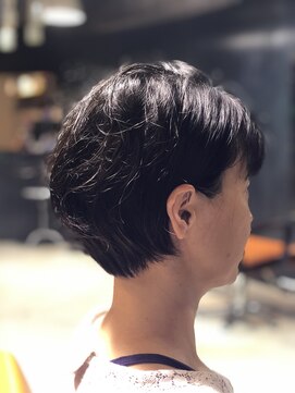 レリビー(LELiBE) 耳掛けショートボブ