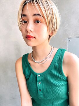 メーヴェ(Mowen) mowen 南堀江　クールショート×ミルクティーベージュ×外国人風