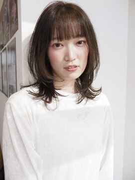 ルサロンニイマル(Le Salon 二○) 【流音】レイヤーカット/ミディアム/オリーブブラウン/似合わせ