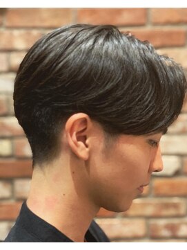 ヒロギンザ 田町店(HIRO GINZA) センターパート　ニュアンスパーマ　田町　芝　港区