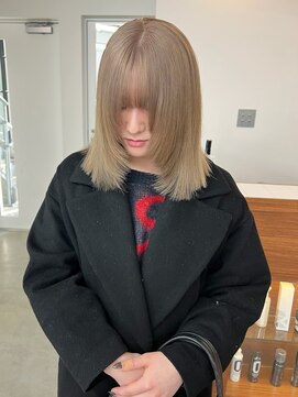 リヴ ウメダ(LIV umeda) ミルクティーベージュ/ブリーチ/ダブルカラー【梅田】