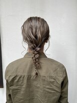 ヌープヘアーアイス(NUUP.hair ici)&nbsp;大人可愛い◎インナーカラー×デザインカラーで抜け感ミディ