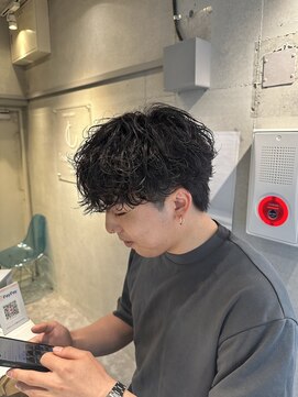 トゥルークリエイション 大宮(True Creation) MEN’S HAIR/波巻ツイストスパイラル/フェザーパーマ/大宮