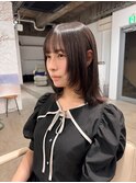 フェイスレイヤー　レイヤーカット　ミディアムヘアー