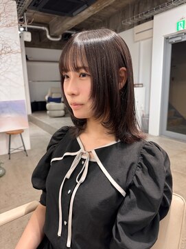 シアー(siar) フェイスレイヤー レイヤーカット ミディアムヘアー
