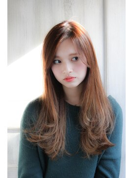 リトル アイズミ バイ ヴィーヴル(little aizumi by BIVRE) 森絵梨佳風アンニュイカール