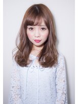 ソワリー 栄(THOiRY)&nbsp;小顔カットが得意なスタイリストby坂元