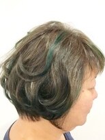 ホア(hoa)&nbsp;ふんわりショート、時々グリーン！