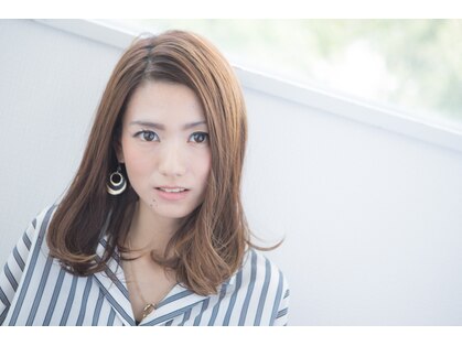 ミューチュアルヘアー(Mutual hair)の写真