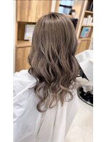 トゥエンティ(twenty)&nbsp;ブリーチ1回ミルクティーカラー