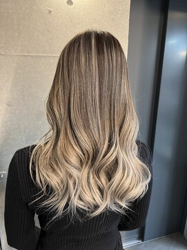 デスト 大宮(DEST) 筋感たっぷりグラデーション履歴を活かしたバレイヤージュ