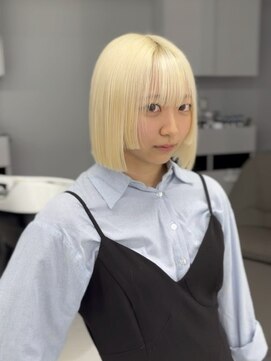 ペレ 渋谷(PELE) 黒髪/グレーベージュ/ハイトーン/ブリーチ/渋谷