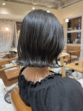 ラボヌールヘアーリアン 川越店(La Bonheur hair Lien) 切りっぱなしボブ/暗髪/20代30代40代