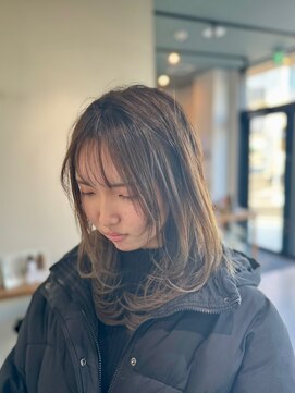 アンヒュッテ(ANHUTTE) ミディアムレイヤー　/ グラデーションカラー