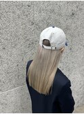 ホワイトベージュ