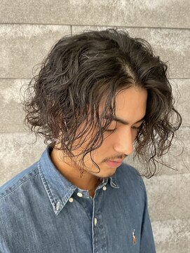 ニアウ 伊勢崎連取店(Niau) メンズミディアムツイストスパイラルパーマ