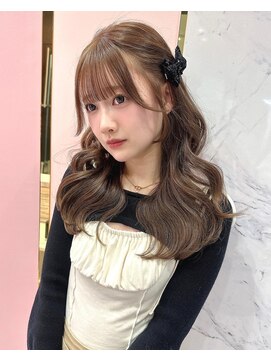 ルイ(LOUIS) 【ブリーチ無しで叶うミルクティーベージュ】