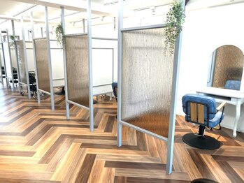 セレスト 町田店(CELESTE)の写真/【町田駅徒歩1分★全席半個室】リラックス空間で最高の髪質改善を♪
