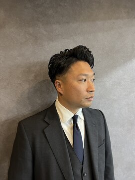 ベルーフ(BERUF) ビジネスシーンに合わせたフェードパーマスタイル！！