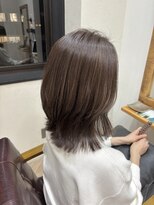 ハーツ(Heart's) ミディアムレイヤー×白髪ぼかしベージュ　40代50代60代
