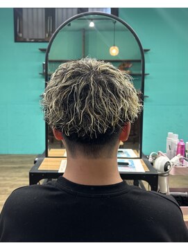 スウェル 西千葉店(Swell) 縦落ちツイスパ x ハイトーンメッシュ