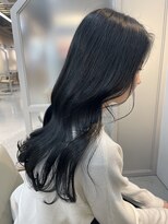 シダ(sida SAIIN)&nbsp;20代30代ダークカラー暗髪