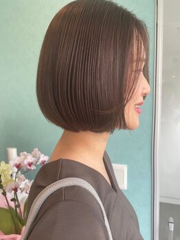 トゥットヘアー(Tutto hair)の写真/【愛知/髪質改善】大人女性の為のオーダーメイドカラーで毎日を素敵に♪乾かすだけでまとまる、艶髪も実現*