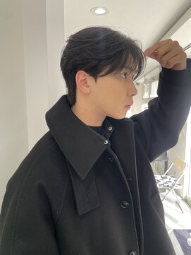 ノーム(NORME) 毛流れセンターパート