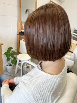 アリア ヘアデザイン(aria hairdesign)の写真/髪や頭皮のお悩みを解決して理想のスタイルへ。ヘアケアしながら白髪ぼかし/グレイカラーを叶えます◎