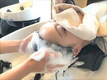 美容室イサ テラスウォーク一宮店(ISA)