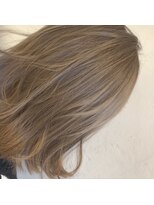 ラウラコア(RauRa+KOA) 切りっぱなし×ハイトーン