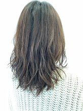 シアン ゆるゆるパーマ