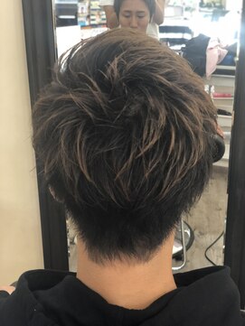 ウエスト オーランド(WEST O LAND) グラデーションショート