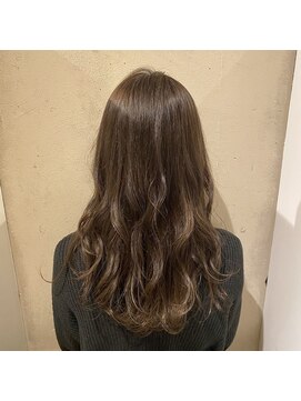 ラヴィズム(LUVISM) カット/カラー/ハイライト/ダブルカラー