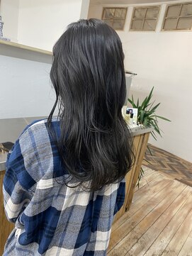 トラッキンアップザパス(TRUCKIN UP THE PATH) オリーブグレージュ