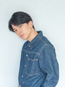 コンティニュー オモテサンドウ(CONTINUE OMOTESANDO) CONTINUE(表参道)センターパートかき上げメンズカットヘア