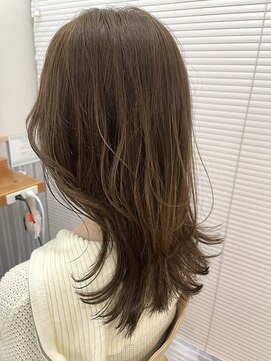 ルトワプラス(Lutowa plus) くびれロングレイヤー