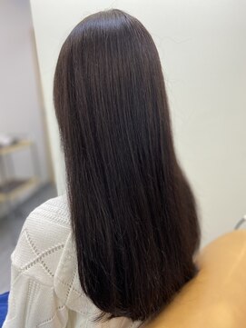 ゼロ(ZERO) うるツヤロングヘア