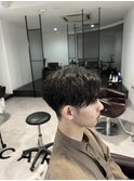 センターパートマッシュ