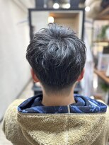 リリー(Lily) 刈り上げパーマ