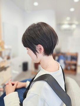 ツナグ(TSUNAGU) 質感と量感にこだわってつくるショートスタイル×透明感カラー