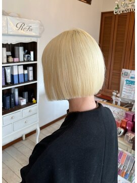 セットアップ 岡山北長瀬店(SET-UP) ホワイトブロンド/韓国ボブ