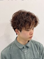 ブライト(BRIGHT)&nbsp;センターパート緩めスパイラルパーマ静岡メンズ