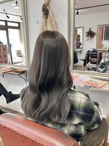 ヘアメイク アンフィ(amphi)&nbsp;うる艶ウェーブ巻き透明感ブルーグレージュ..~*＊.