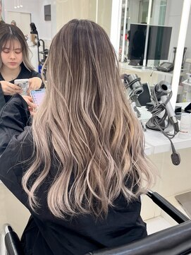 トニーアンドガイ 原宿店(TONI & GUY) バレイヤージュで魅せる外国人風グラデーションヘア