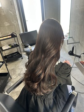 ラック(LUCK) 透明感ブラウン/船橋/くすみベージュ/細めハイライト