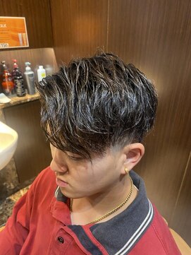 ヘアーモードキクチ 神田日銀通り店 神田ビジネススタイル