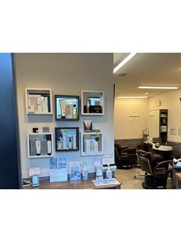 気軽に立ち寄れる古き良き“床屋さん”の雰囲気を大切に◎高い技術力で、お客様の理想をかたちにします。