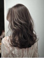 ハーツ(Heart's)&nbsp;ロング×白髪ぼかしカラー