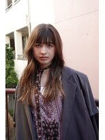 トクヤマサロンニューヨーク(TOKUYAMA SALON NEW YORK) レイヤーカット×抜け感カラー